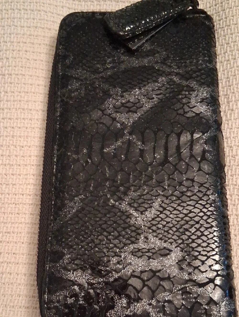 Kenneth Cole Black Snake-Texture Wallet